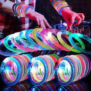 lot 19489 image: OLUPP 90 Pack Glow Bracelets LED Light Up 6 Color