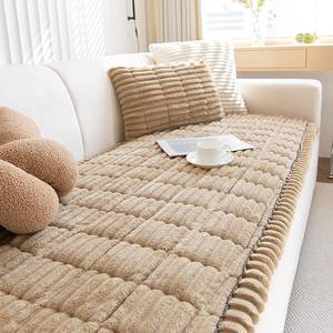 lot 5883 image: ZQFFB Couch Cover for Dogs Washable Non-Slip Pet Friendly Sofa Protector