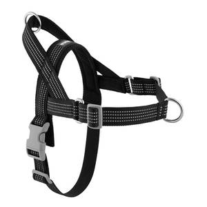 lot 2037 image: APakBak No Pull Dog Harness with Handle, Adjustable Soft Mesh Padded Vest