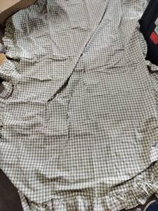 lot 2030 image: Green checkered tablecloth approximately 6 ft by 4 ft