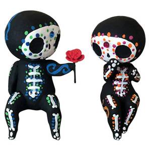 lot 2149 image: greitenty Valentines Day Decor Sugar Skull Couple Figurine Statue Couples Cute Skeleton Mexican Halloween Day of The Dead Figurines(Lovers)