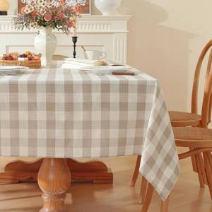 lot 6347 image: Gingham Tablecloths Rectangular Washable Picnic Table Cover 55x 70