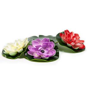 lot 6007 image: Beckett Corporation Solar Lily Lights for Pond