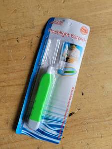lot 20486 image: LED Light Ear Wax Removal Tool, Multi-Color Pack with Illuminated Tips, Professional Cleaning Pick Set for Safe Home Use (Green)