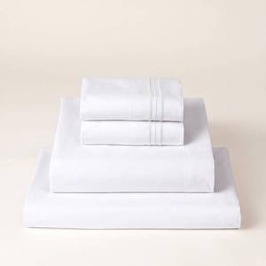 lot 1603 image: Mellanni Extra Deep King Sheets - 4 PC Iconic Collection Bedding