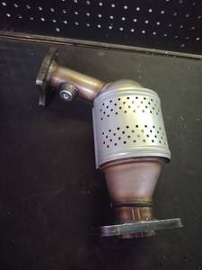 lot 5397 image: Catalytic Converter Universal High Flow Stainless Steel