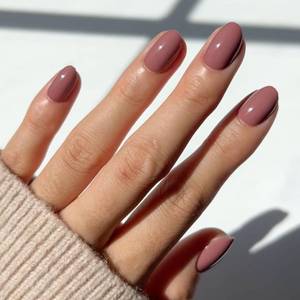 lot 6255 image: Glamnetic Press On Nails - Short Oval, Glossy Fake Nails 30 Pc Full Kit