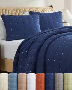 lot 1757 image: Quilt Set Queen Size - Soft Lightweight Boho Bed Set - Navy, 90 x 96