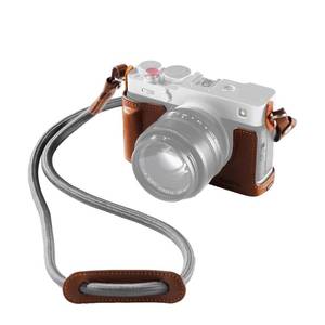 lot 8339 image: SMALLRIG Leather Case Kit for FUJIFILM X-E5 with Shoulder Strap (Brown)