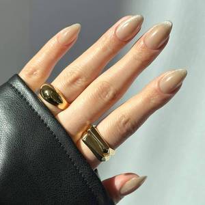 lot 8367 image: Glamnetic Press On Nails - Short Almond, Velvet Fake Nails 30 Pc Full Kit