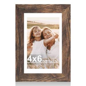 lot 10198 image: Hongkee 4x6 Picture Frame with Real Glass Wood Frame, 1 Pack (Mat 3.5x5)