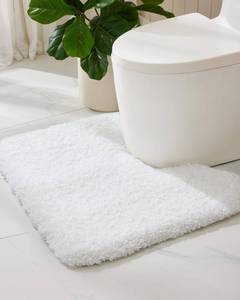 lot 11624 image: ILANGO White Toilet Rugs U Shaped 22 � 24 Non Slip & Super Absorbent Extra Thick Soft, Washable Bath Mats for Bathroom Floor, Microfiber Plush Shaggy Contour Bath Rugs for Toilet,Dry Quick