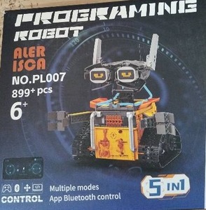 lot 1913 image: AIER ISCA Programming Robot NO.PL007 5-in-1 Building Set 899 Pieces