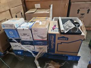 lot 18768 image: Lot of Office Supplies, Paper, Games & Collectibles