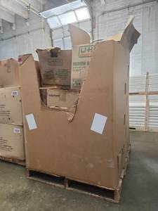 lot 18794 image: Pallet Lot of Jewelry Housing, Hats, IPad Cases, Mats, and More