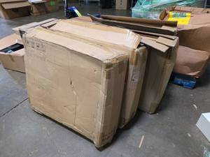 lot 18824 image: Pallet Lot Including 18 Inches LED Ring Lights, HP Computer Tower, Toshiba Surveillance Video Recorder, and More