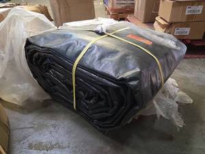 lot 18840 image: Bulk Lot Steel Pipe Nipples &amp Galvanized Elbows, Purses and More