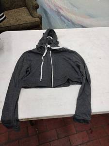lot 63716 image: Love Grey Cropped Hoodie - M