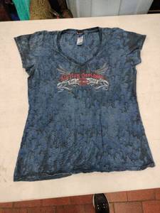 lot 63756 image: Harley-Davidson womens blue acid-wash t-shirt - M