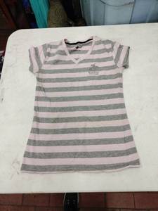 lot 63761 image: Beverly Hills Polo Club striped t-shirt - S