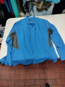 lot 63769 image: Magellan Fish Gear angler shirt - Blue - L