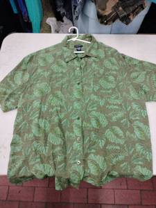 lot 63783 image: Knightsbridge Hawaiian Aloha shirt - Extra Large