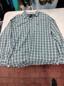 lot 63787 image: American Eagle Outfitters plaid button-down shirt - GreenBlue - XXL