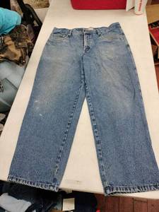 lot 63792 image: St. Johns Bay blue denim jeans 36x29