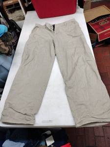 lot 63802 image: Faded Glory Utility Fit pants - Beige - 38x32