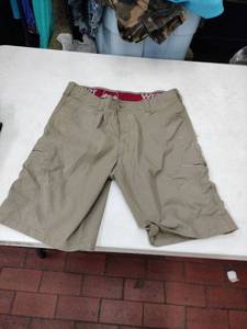 lot 63819 image: Wrangler Mens Outdoor Performance Zip Cargo Shorts - 36