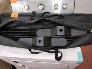 lot 61076 image: Portable Outdoor Projector Screen Frame