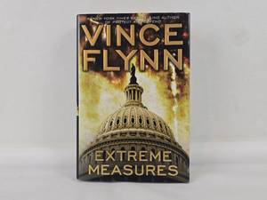 lot 47 image: Extreme Measures by Vince Flynn