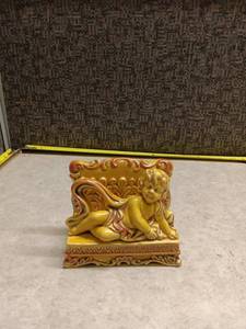 lot 123 image: Ceramic Napkin Holder Cherub Yellow Gold