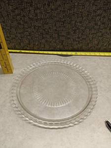 lot 141 image: Clear Plastic Disposable Cake Pie Bakery Container Dome Lid