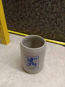 lot 183 image: L�wenbr�u Munich Ceramic Beer Stein