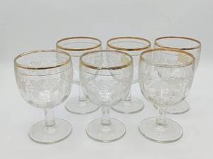 lot 212 image: Vintage Stemware Set of 6 Wine Glasses w Etched Grapevine Design