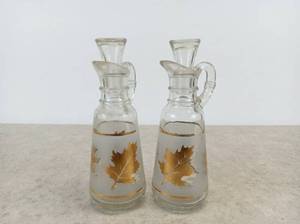 lot 213 image: Vintage Glass Cruet Set w Maple Leaf Decoration