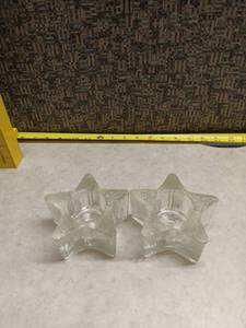 lot 2400 image: Clear Glass Star-Shaped Tea Light Candle Holder (Set of 2)