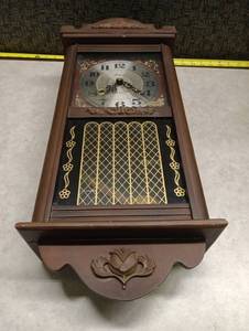 lot 118 image: Alaron 31 Day Wall Clock with Pendulum