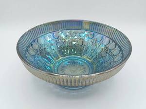 lot 234 image: Vintage Iridescent Blue Glass Bowl w Geometric Pattern
