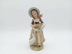 lot 280 image: Lefton Porcelain Figurine Woman w Fruit Basket