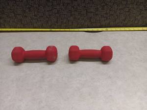 lot 294 image: Pair of Red Neoprene Dumbbell Weights 3 lb