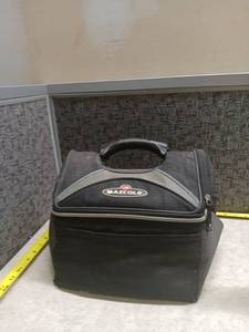 lot 302 image: MaxCold Insulated Cooler Lunch Bag with Handle