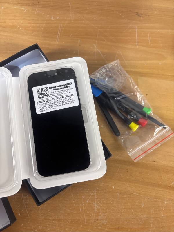 lot 2093 image: iPhone 14 Pro Screen Repair Kit with tools and screen protectors