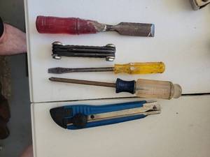 lot 35 image: Hand Tools Lot 5 Pieces Chisels Screwdrivers  - Retail $0