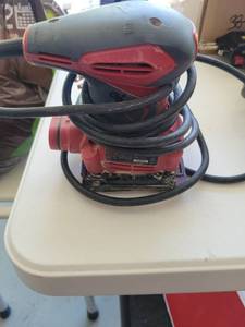 lot 43 image: Sears 14 Sheet Sander 120V 14000 OPM Model 296700 - Retail $0