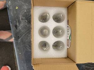 lot 63 image: 6-Pack holiday  light bulbs flickering flame - Retail $0