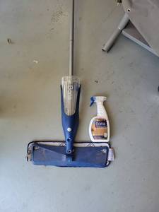lot 89 image: Bona Hard-Surface Floor Cleaner Spray Bottle with Blue Mop Head - Retail $0