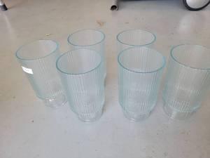lot 95 image: Set of 6 Ribbed Glass Drinking Glasses with Blue Rim - Retail $0