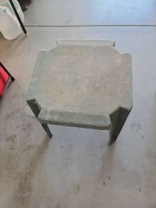 lot 172 image: Small Plastic Outdoor Side Table Green Four-Leg Square Top - Retail $0